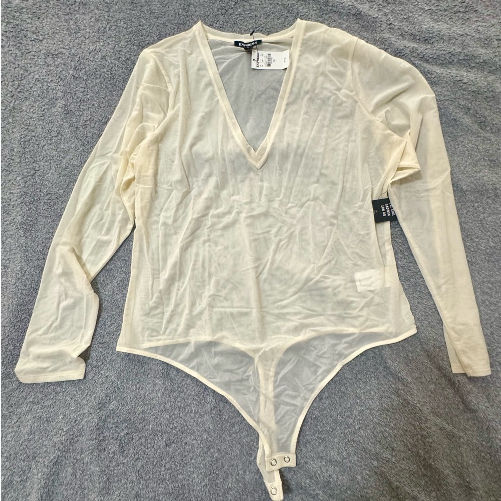 Express Cream Mesh V-Neck Long Sleeve Bodysuit